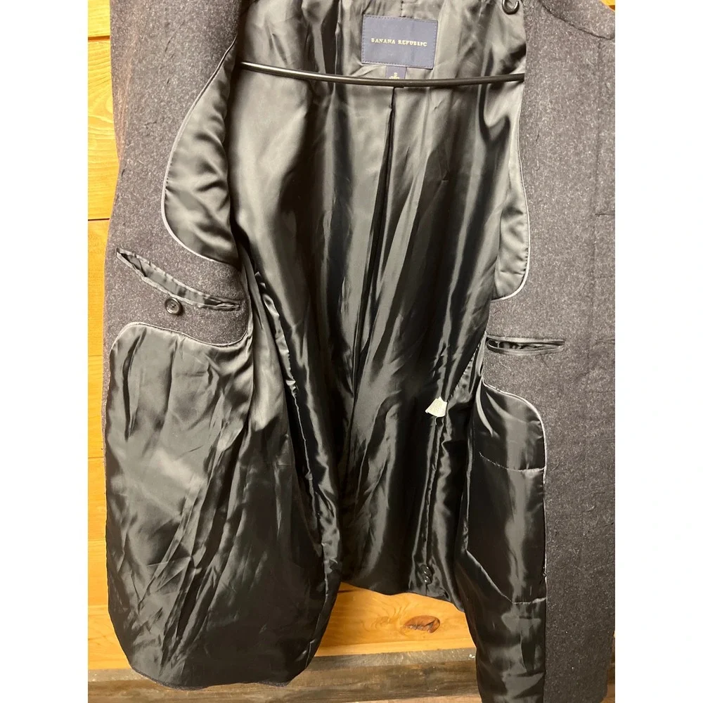 Banana Republic discover timeless